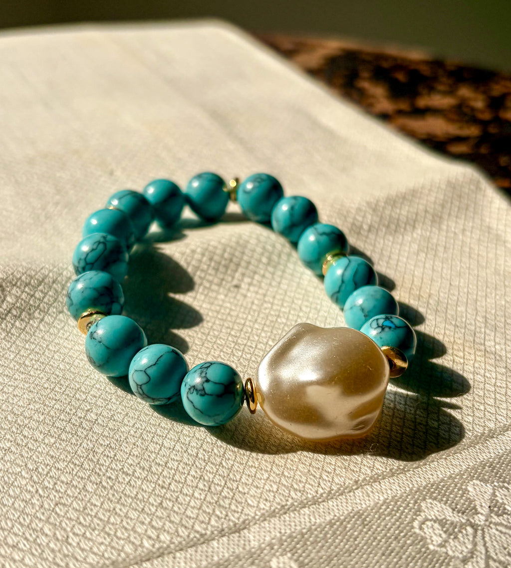 Vintage Howlite & Faux Baroque Pearl Stretch Bracelet