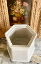 Vintage Haeger Ivory Ceramic Vase