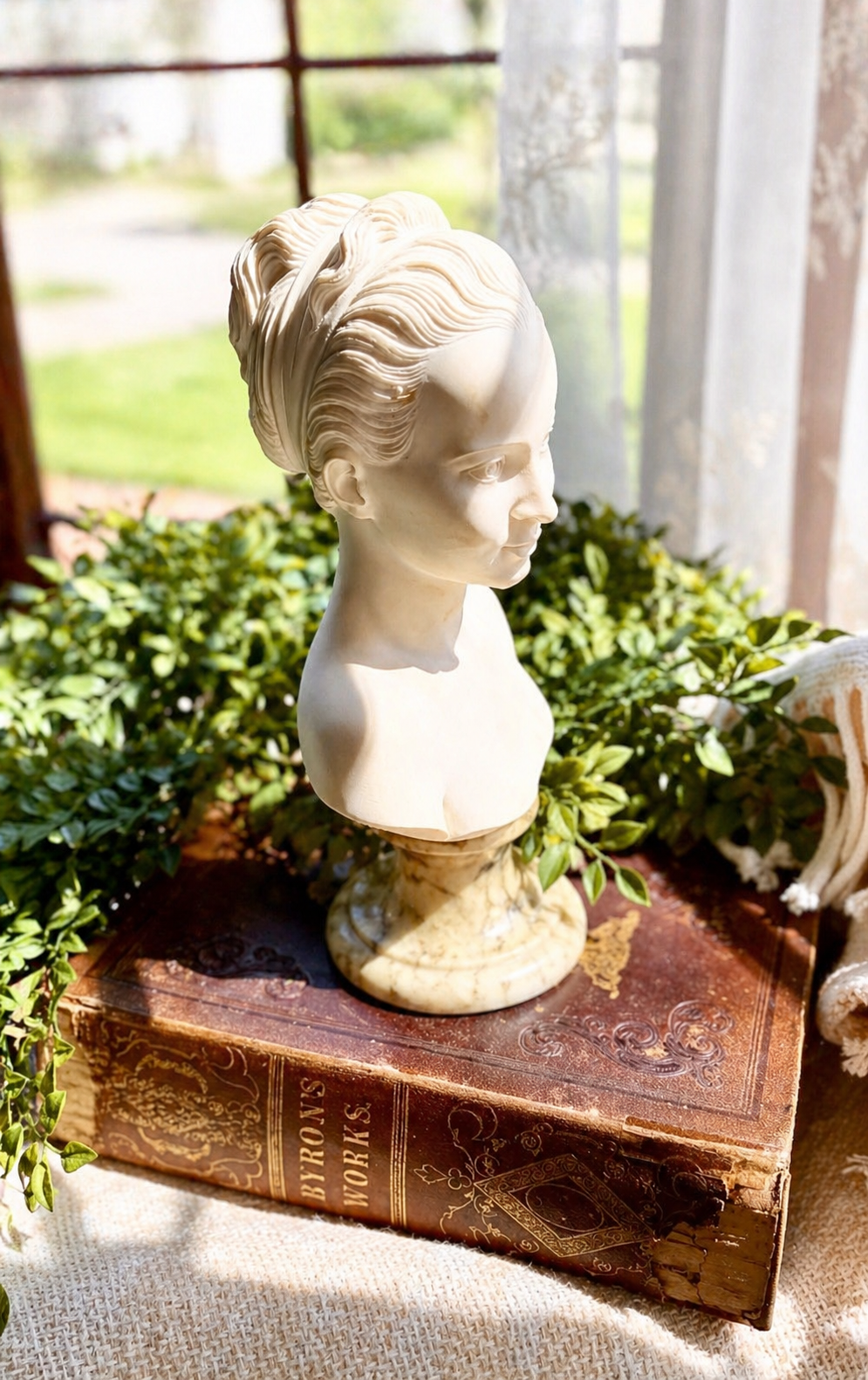 Vintage French Alabaster Bust Sculpture – Signed A. Gianelli