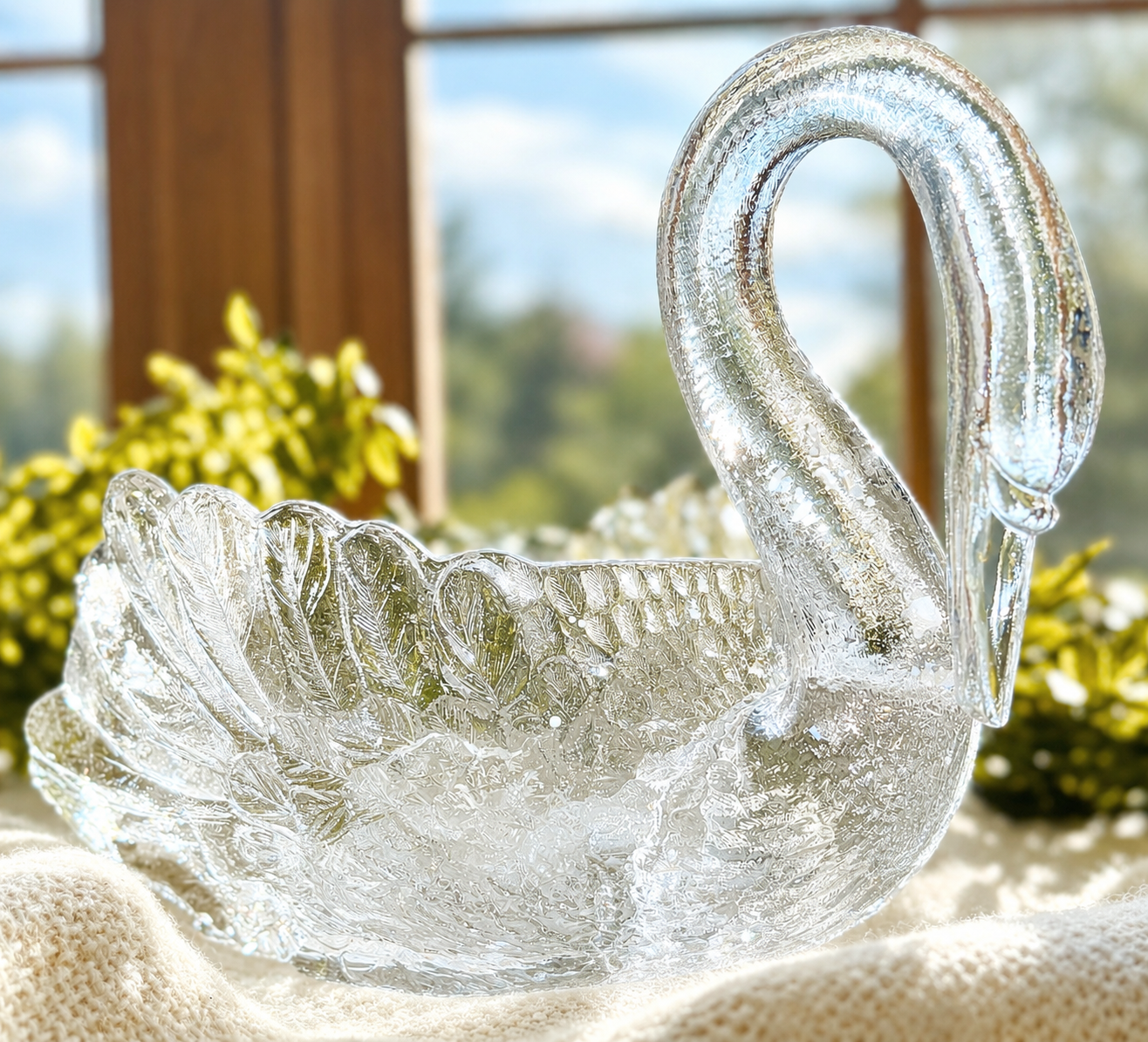 Cambridge Glass Crystal Swan Centerpiece Bowl / Centerpiece