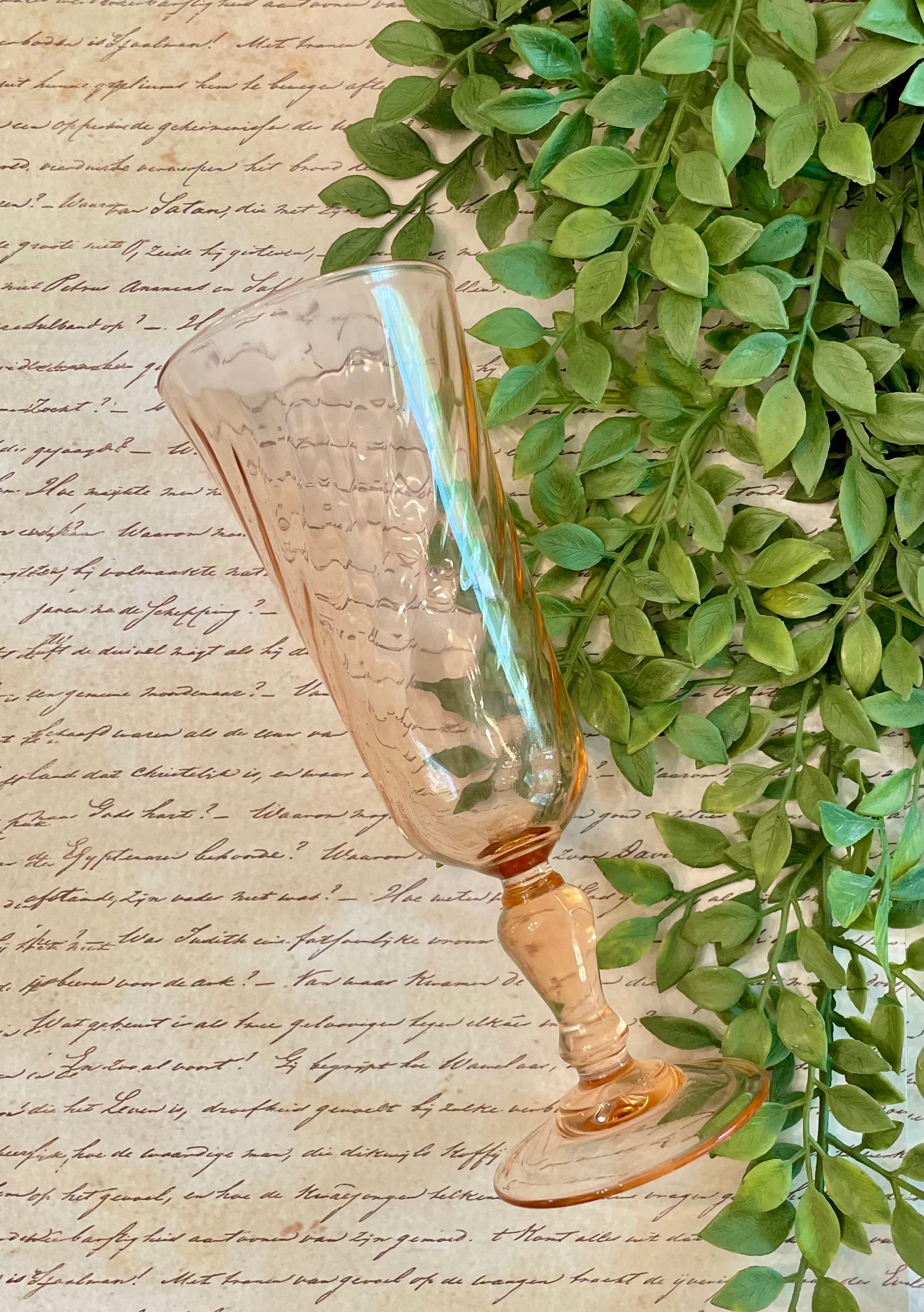 Vintage French Arcoroc Champagne Flutes