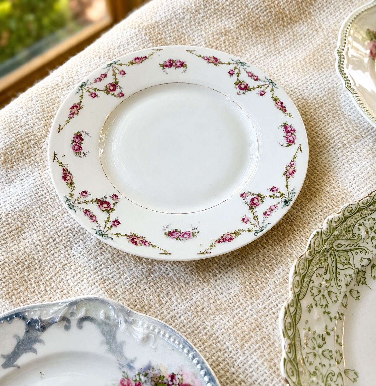 Set of 4 Vintage Mismatched Floral Dessert Plates