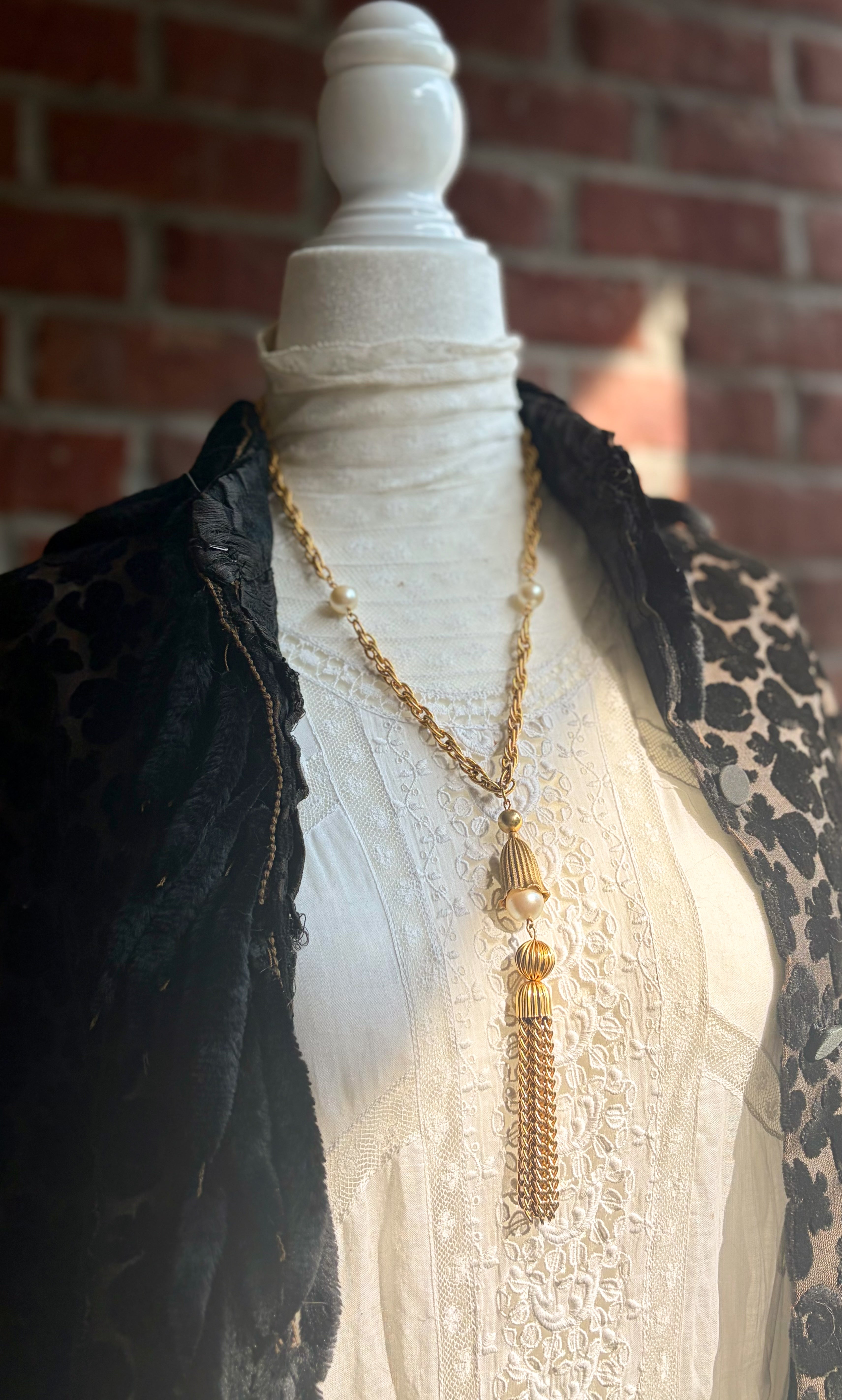 Vintage Gold-Tone Tassel Necklace with Faux Pearl Accents