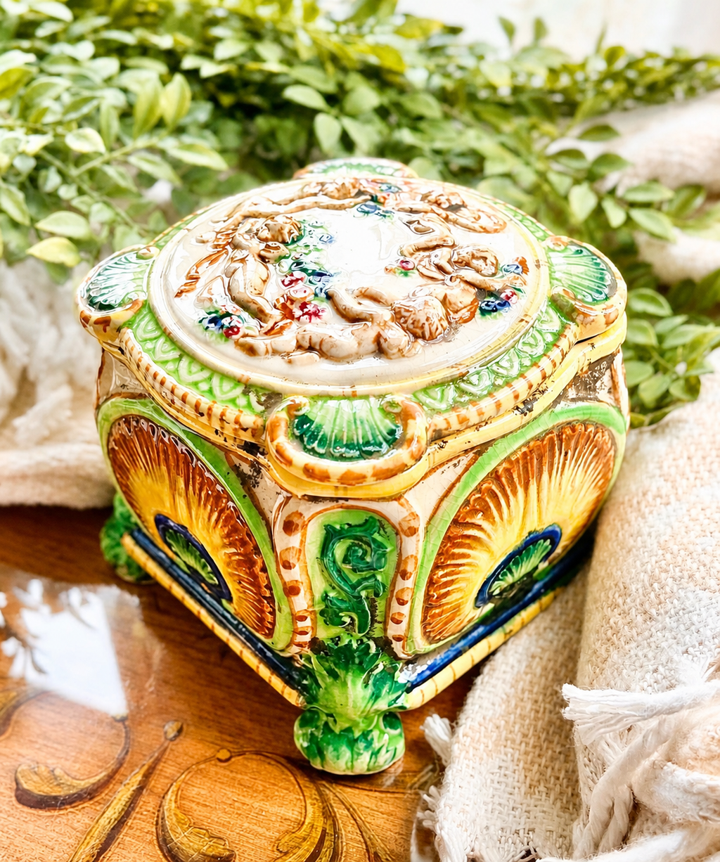 Vintage Maruhon Ware Cherub Covered Dish