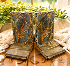 Antique Hubley Cast Iron Parrot Bookends