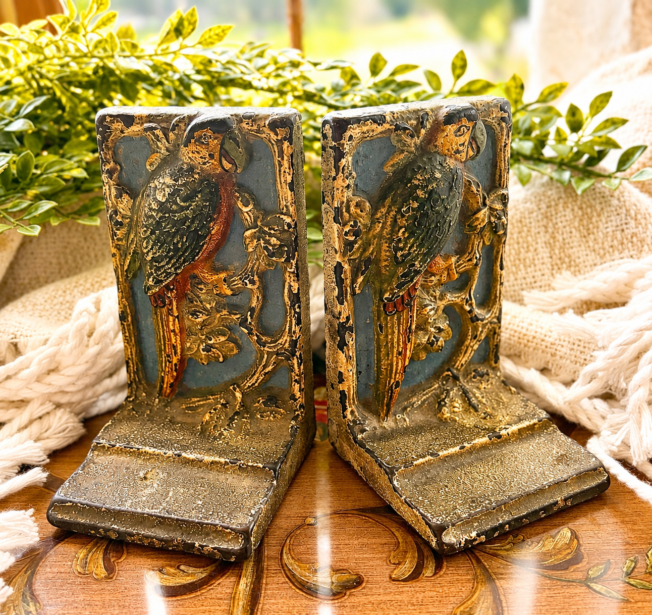 Antique Hubley Cast Iron Parrot Bookends
