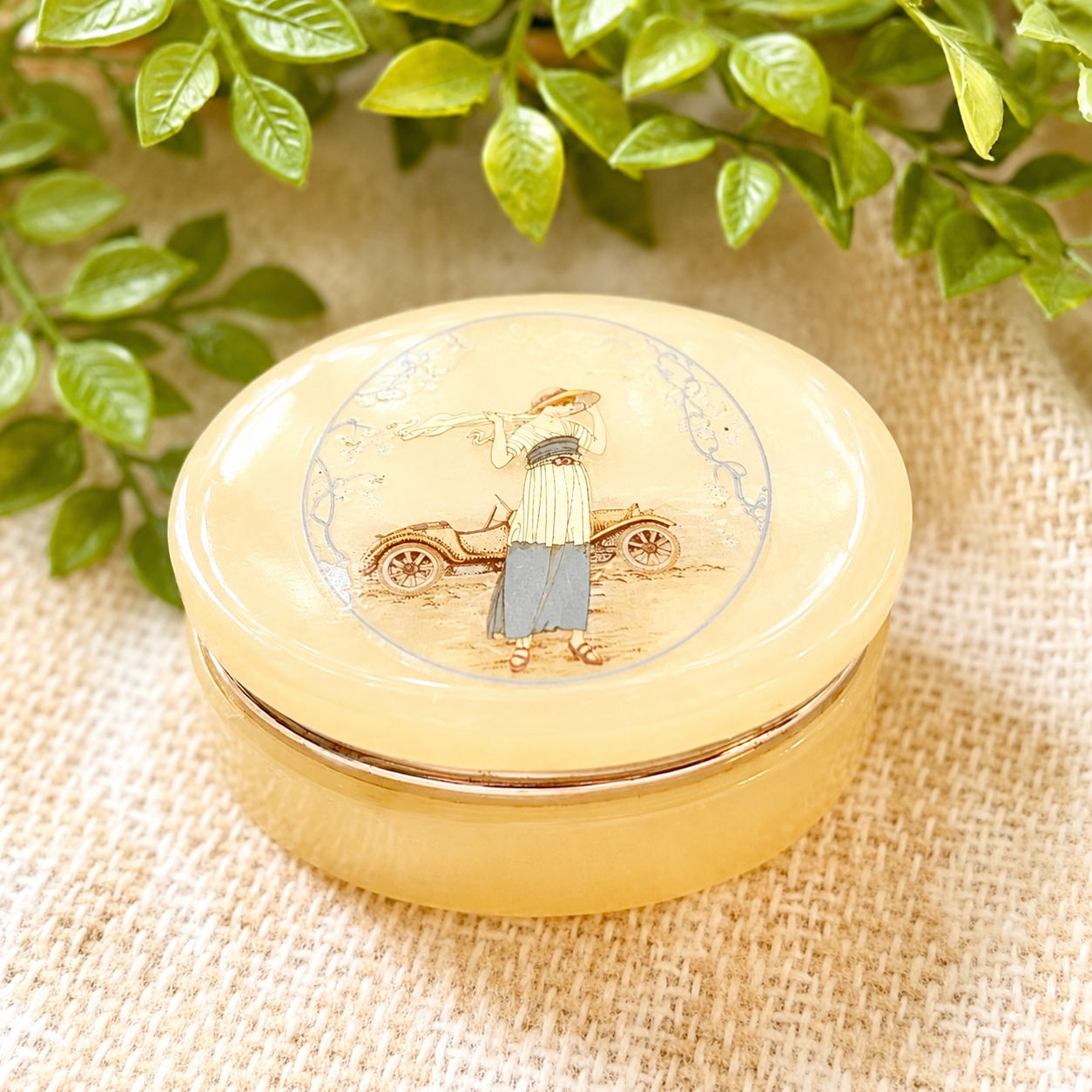 Vintage Italian Alabaster Trinket Box