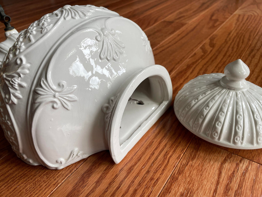 Vintage Italian White Ceramic Lavabo Wall Fountain